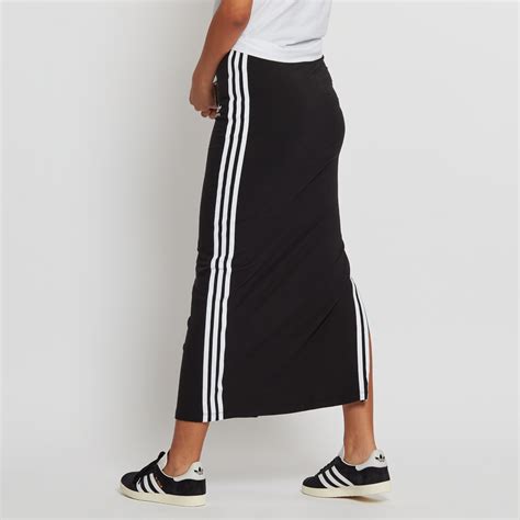 adidas 3 stripe skirt